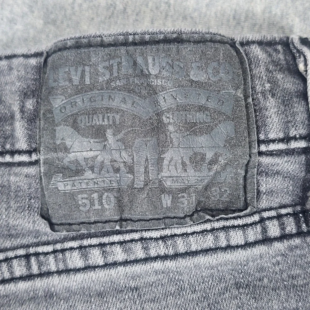Levi's 510 Skinny Jeans Mens 31x32 Grey Good Faded Stretch Denim Pants